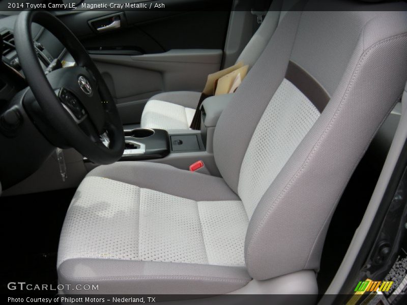 Magnetic Gray Metallic / Ash 2014 Toyota Camry LE