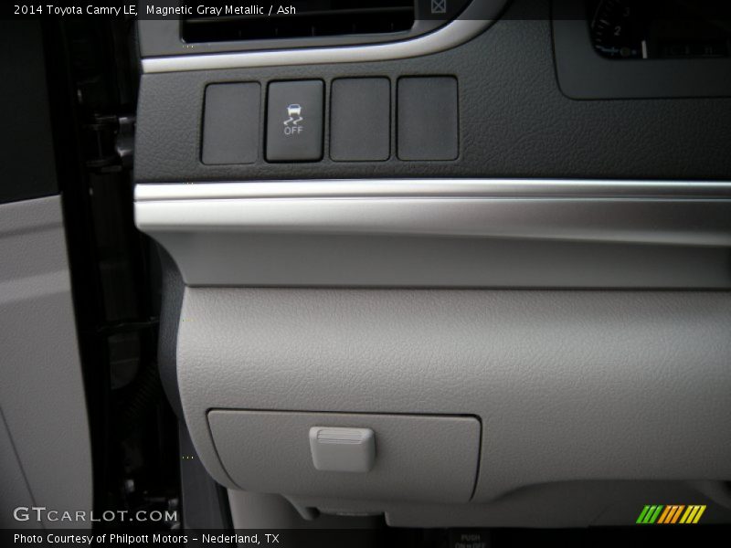 Magnetic Gray Metallic / Ash 2014 Toyota Camry LE
