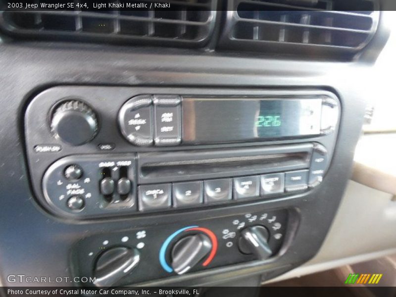 Light Khaki Metallic / Khaki 2003 Jeep Wrangler SE 4x4