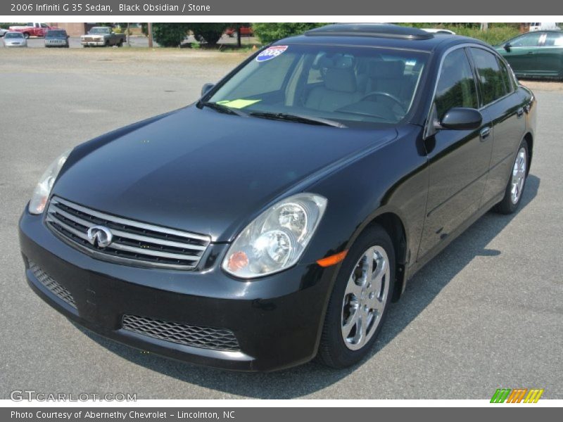 Front 3/4 View of 2006 G 35 Sedan