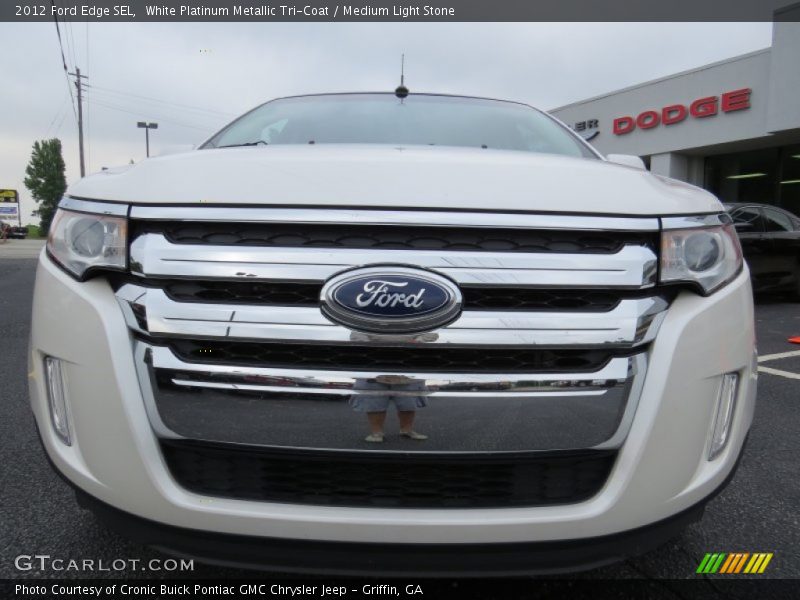 White Platinum Metallic Tri-Coat / Medium Light Stone 2012 Ford Edge SEL