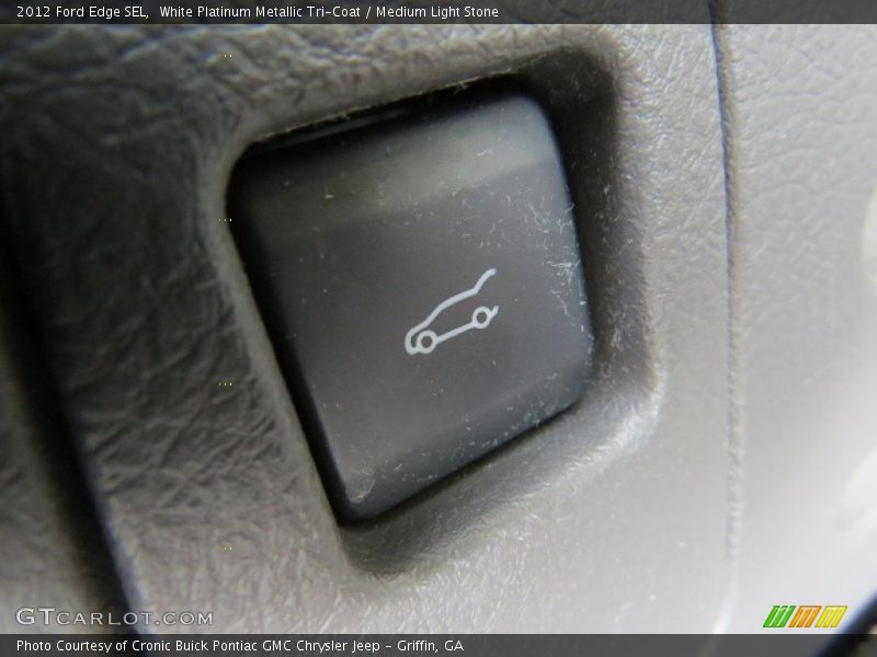 White Platinum Metallic Tri-Coat / Medium Light Stone 2012 Ford Edge SEL