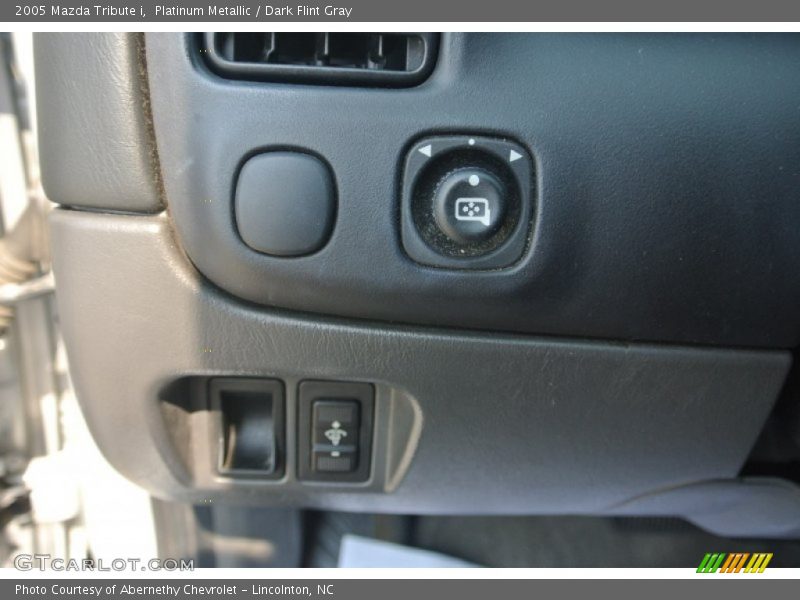Platinum Metallic / Dark Flint Gray 2005 Mazda Tribute i