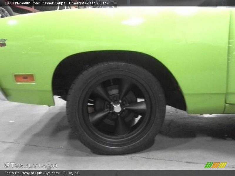 Limelight Green / Black 1970 Plymouth Road Runner Coupe