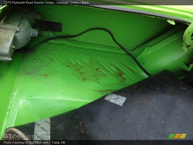 Limelight Green / Black 1970 Plymouth Road Runner Coupe