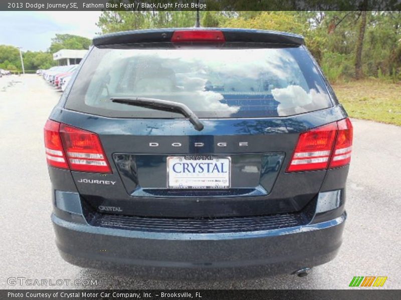 Fathom Blue Pearl / Black/Light Frost Beige 2013 Dodge Journey SE