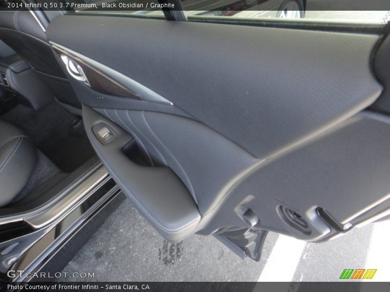Black Obsidian / Graphite 2014 Infiniti Q 50 3.7 Premium