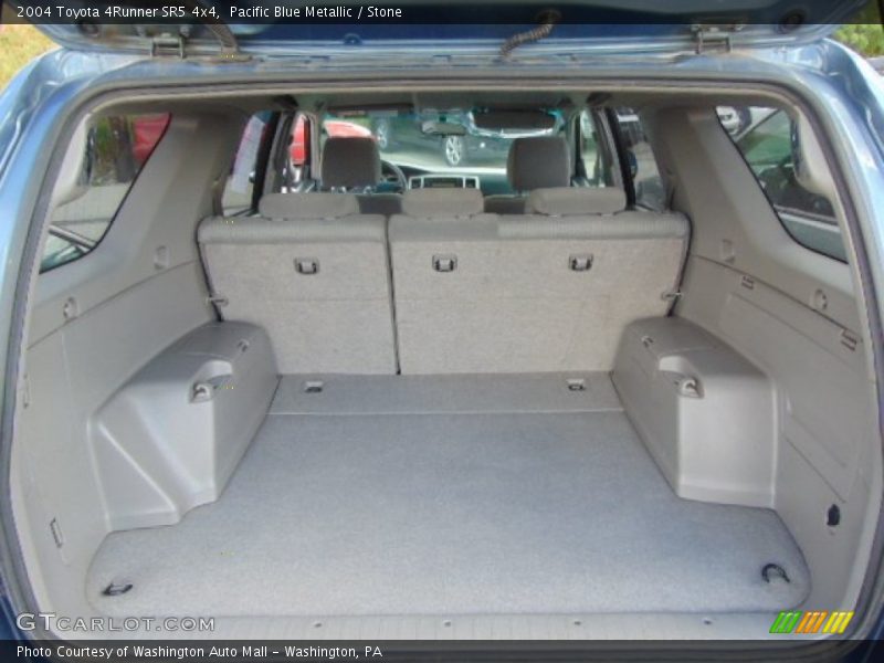 2004 4Runner SR5 4x4 Trunk