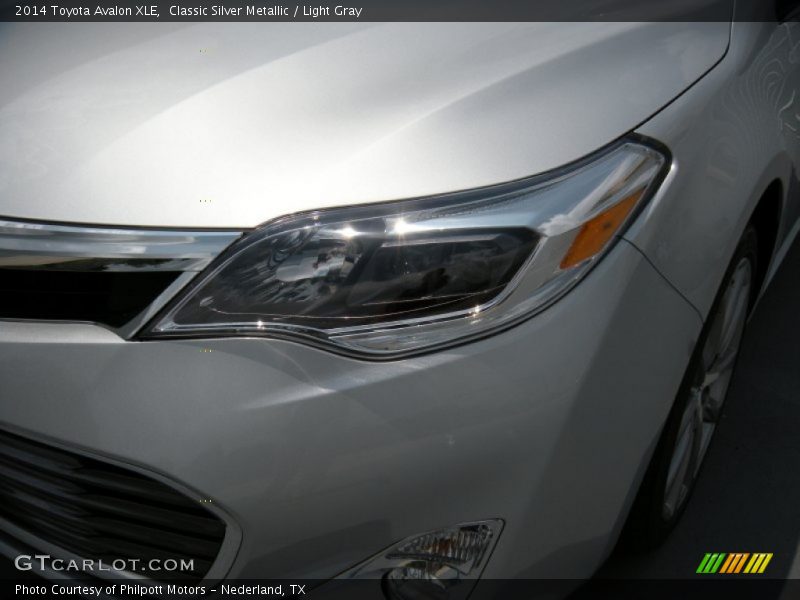 Classic Silver Metallic / Light Gray 2014 Toyota Avalon XLE