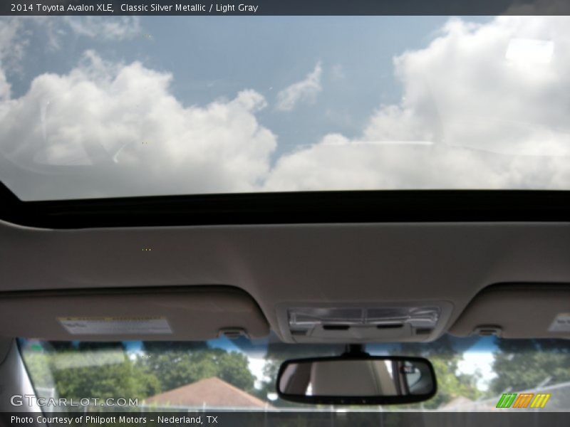 Classic Silver Metallic / Light Gray 2014 Toyota Avalon XLE