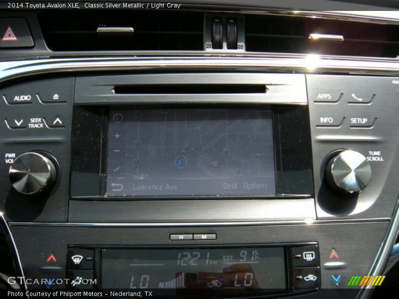 Classic Silver Metallic / Light Gray 2014 Toyota Avalon XLE
