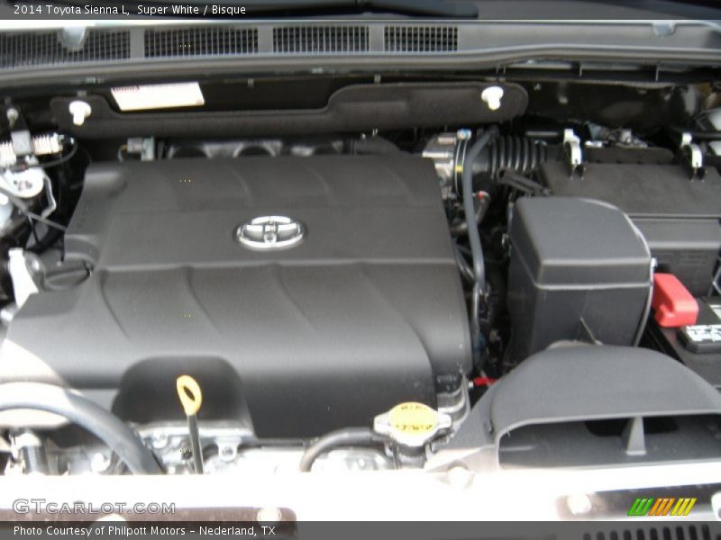 Super White / Bisque 2014 Toyota Sienna L