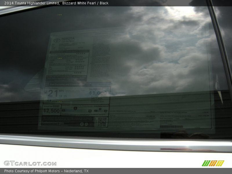 Blizzard White Pearl / Black 2014 Toyota Highlander Limited