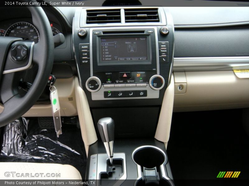 Super White / Ivory 2014 Toyota Camry LE