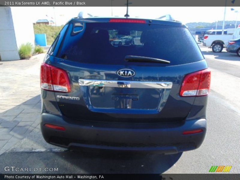 Pacific Blue / Black 2011 Kia Sorento LX AWD