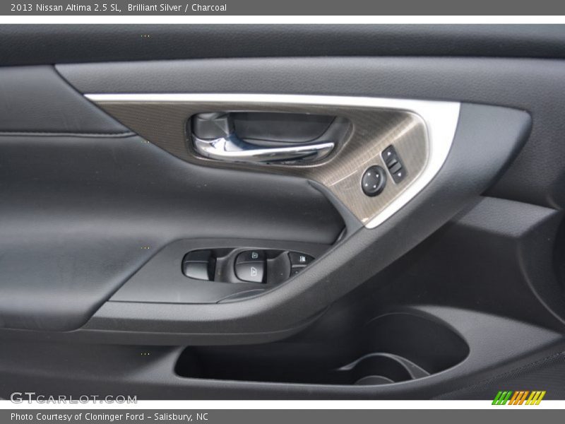 Brilliant Silver / Charcoal 2013 Nissan Altima 2.5 SL