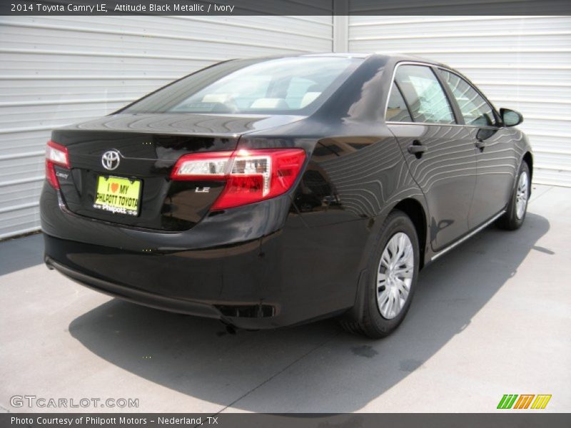 Attitude Black Metallic / Ivory 2014 Toyota Camry LE