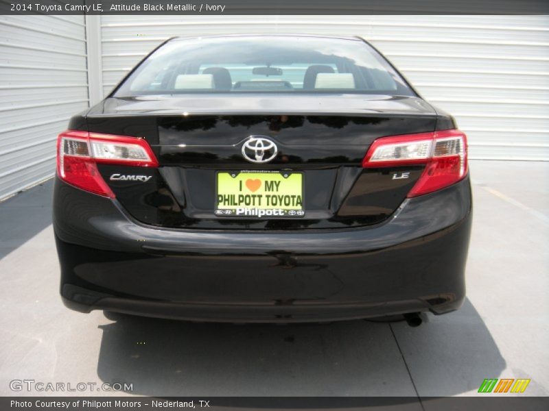 Attitude Black Metallic / Ivory 2014 Toyota Camry LE