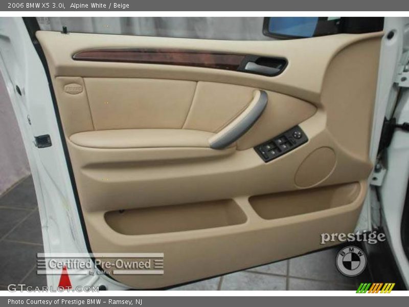 Alpine White / Beige 2006 BMW X5 3.0i