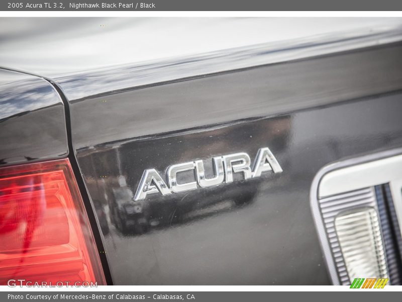 Nighthawk Black Pearl / Black 2005 Acura TL 3.2