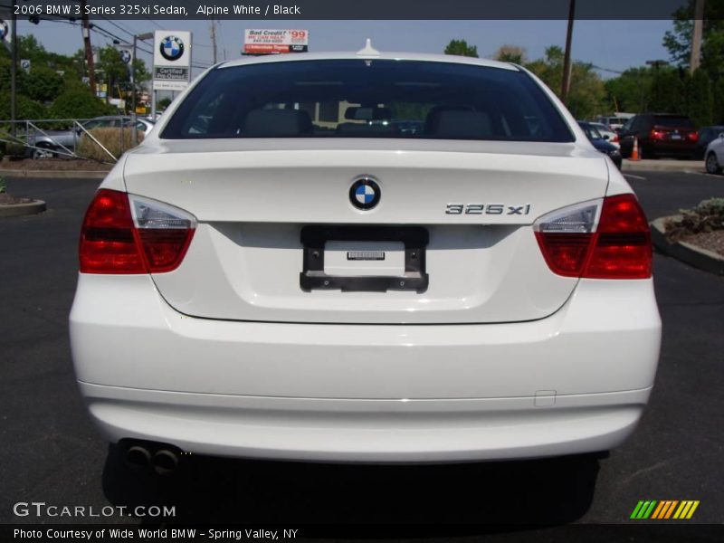 Alpine White / Black 2006 BMW 3 Series 325xi Sedan