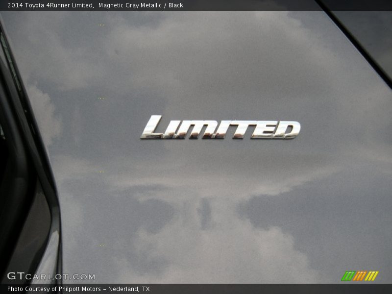 Magnetic Gray Metallic / Black 2014 Toyota 4Runner Limited