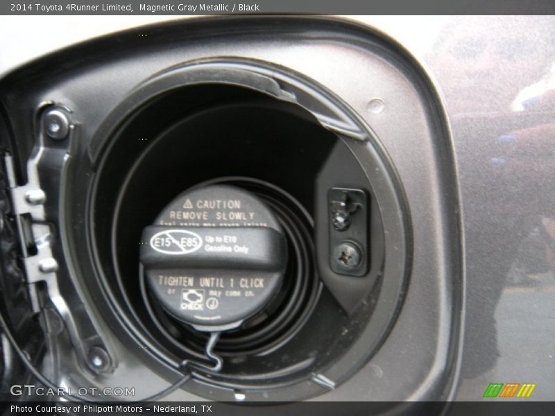 Magnetic Gray Metallic / Black 2014 Toyota 4Runner Limited
