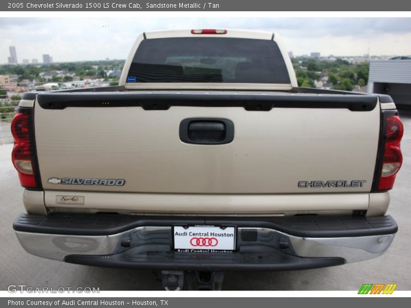 Sandstone Metallic / Tan 2005 Chevrolet Silverado 1500 LS Crew Cab