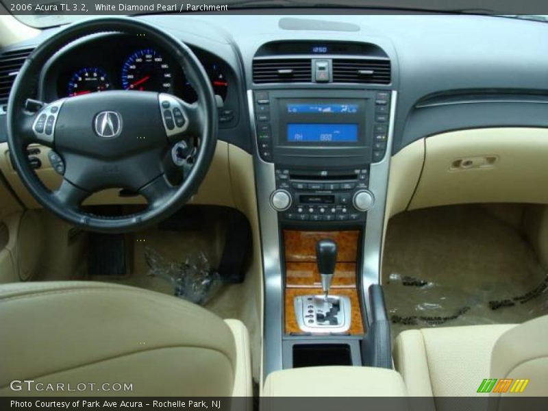 White Diamond Pearl / Parchment 2006 Acura TL 3.2