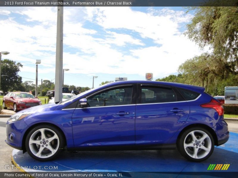 Performance Blue / Charcoal Black 2013 Ford Focus Titanium Hatchback