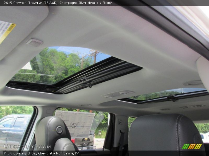 Champagne Silver Metallic / Ebony 2015 Chevrolet Traverse LTZ AWD