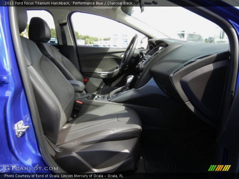 Performance Blue / Charcoal Black 2013 Ford Focus Titanium Hatchback