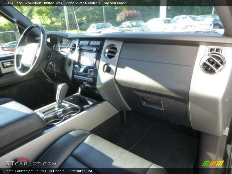 Ingot Silver Metallic / Charcoal Black 2011 Ford Expedition Limited 4x4