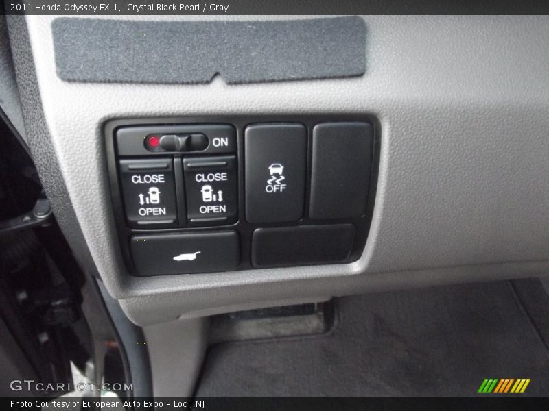 Crystal Black Pearl / Gray 2011 Honda Odyssey EX-L