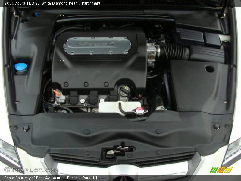 White Diamond Pearl / Parchment 2006 Acura TL 3.2
