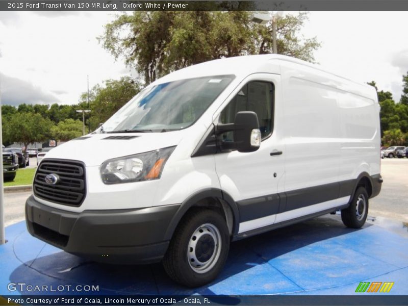 Front 3/4 View of 2015 Transit Van 150 MR Long