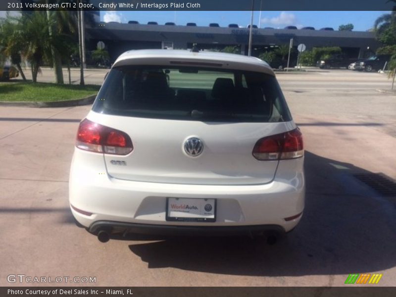 Candy White / Interlagos Plaid Cloth 2011 Volkswagen GTI 2 Door