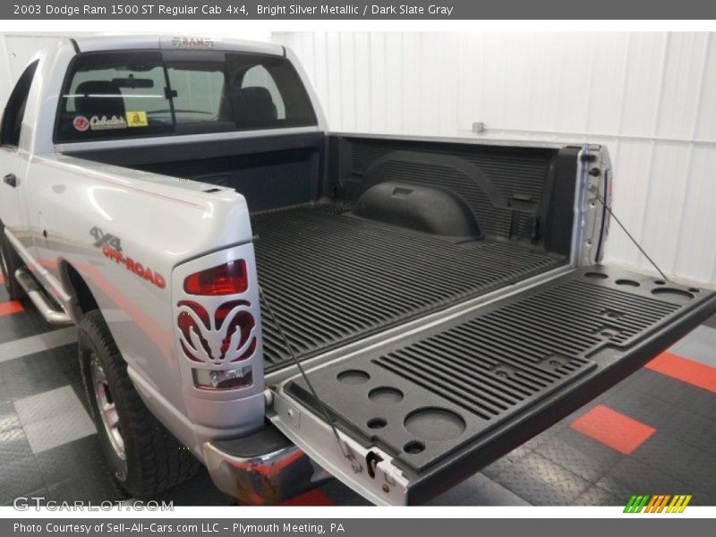 Bright Silver Metallic / Dark Slate Gray 2003 Dodge Ram 1500 ST Regular Cab 4x4