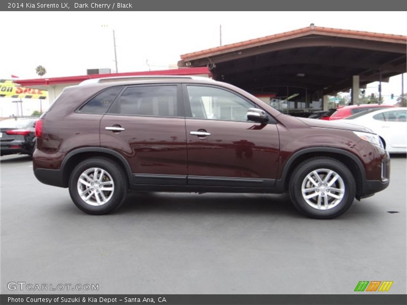 Dark Cherry / Black 2014 Kia Sorento LX