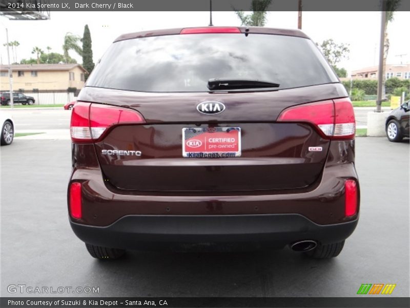 Dark Cherry / Black 2014 Kia Sorento LX