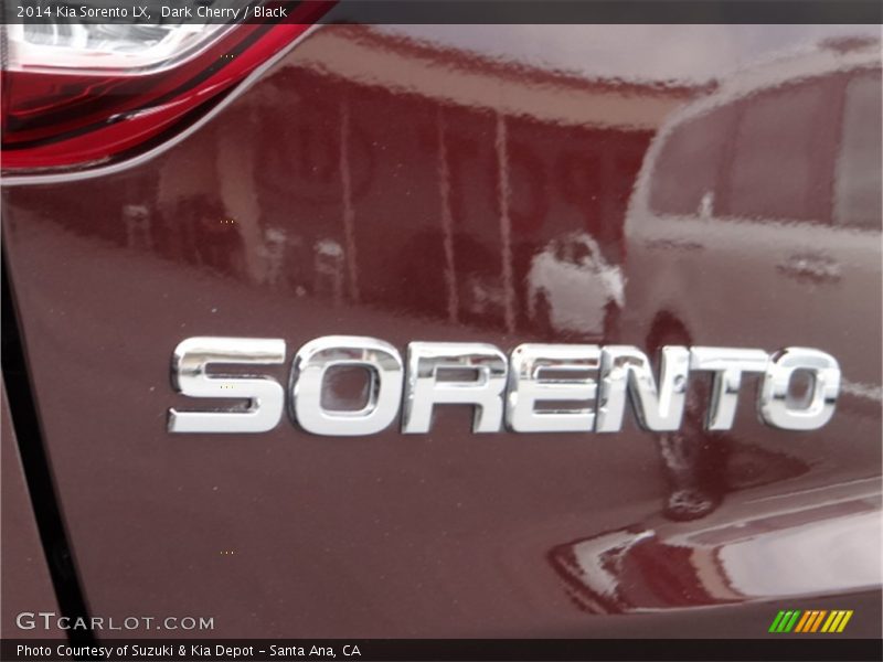 Dark Cherry / Black 2014 Kia Sorento LX