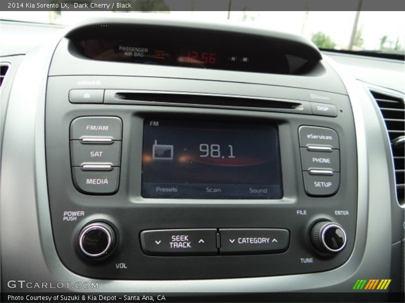 Dark Cherry / Black 2014 Kia Sorento LX