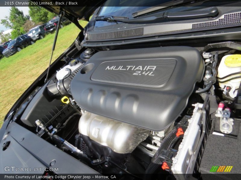 Black / Black 2015 Chrysler 200 Limited