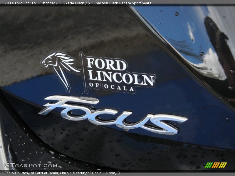 Tuxedo Black / ST Charcoal Black Recaro Sport Seats 2014 Ford Focus ST Hatchback