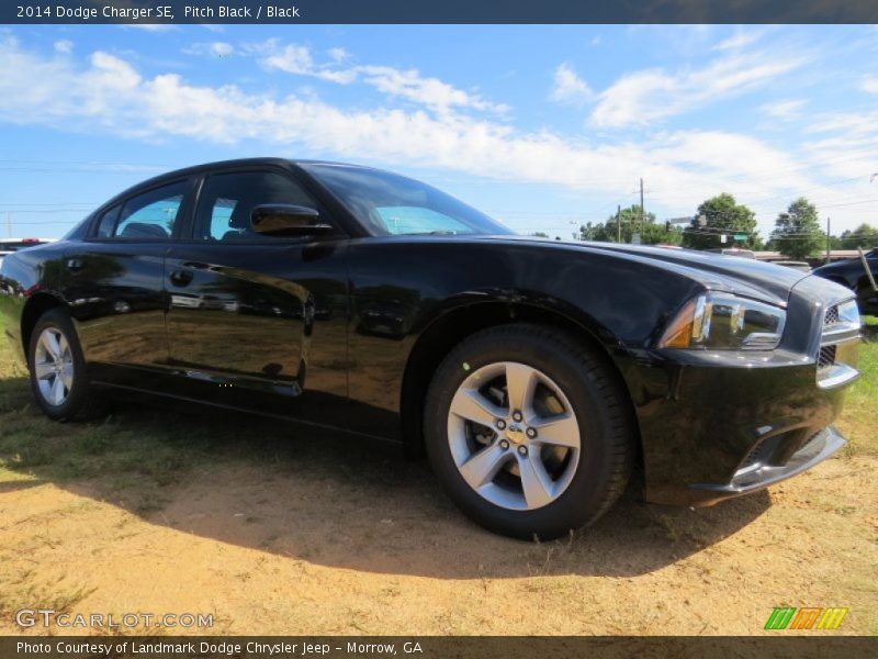 Pitch Black / Black 2014 Dodge Charger SE