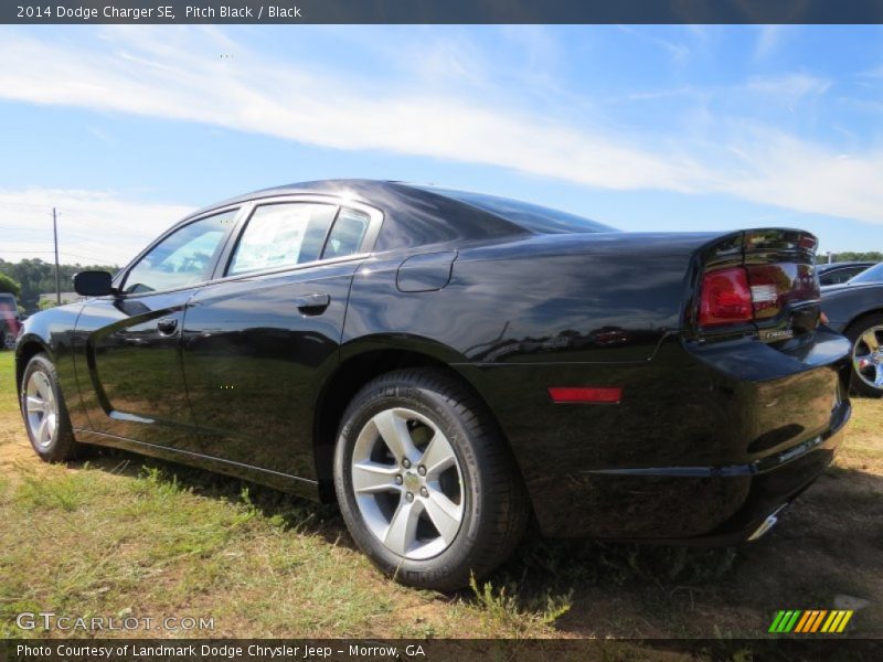 Pitch Black / Black 2014 Dodge Charger SE