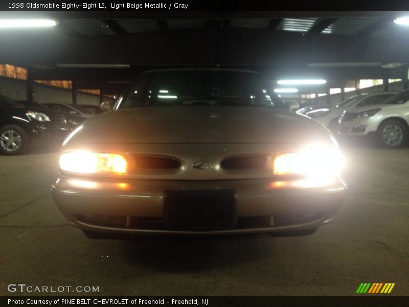 Light Beige Metallic / Gray 1998 Oldsmobile Eighty-Eight LS