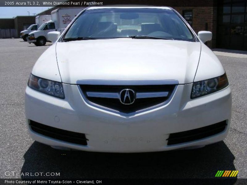 White Diamond Pearl / Parchment 2005 Acura TL 3.2