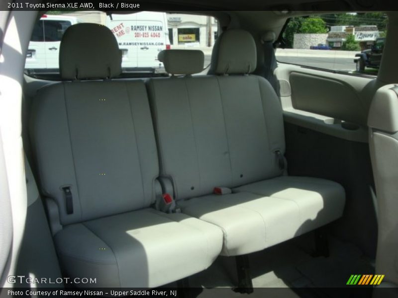 Black / Bisque 2011 Toyota Sienna XLE AWD