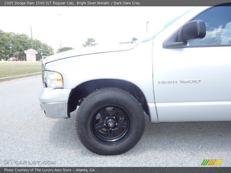 Bright Silver Metallic / Dark Slate Gray 2005 Dodge Ram 1500 SLT Regular Cab
